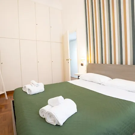 Vatican Apartment Borgo Pio-2